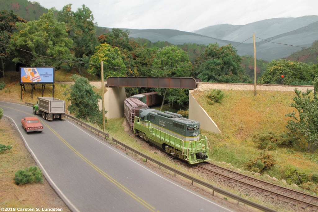 n scale yard